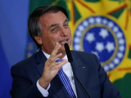 13set2021—o-presidente-jair-bolsonaro-sem-partido-durante-evento-no-palacio-do-planalto-1637445863161_v2_450x337.jpg