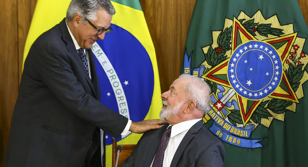 Lula lives