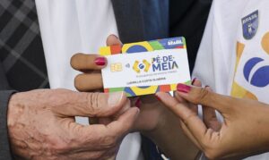Calendário de pagamento do Pé-de-Meia 2025 / Jornal da Política